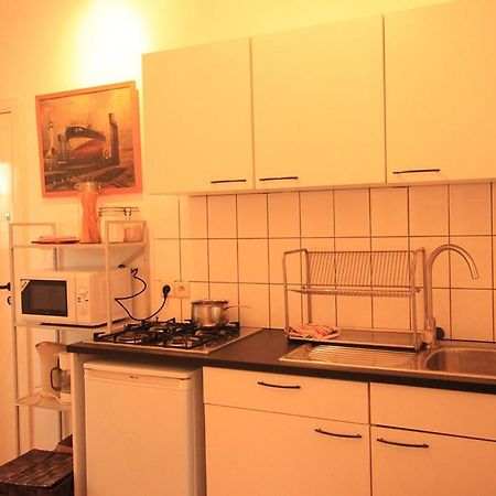 בריסל Cozy Studio Close To Zaventem Airport מראה חיצוני תמונה